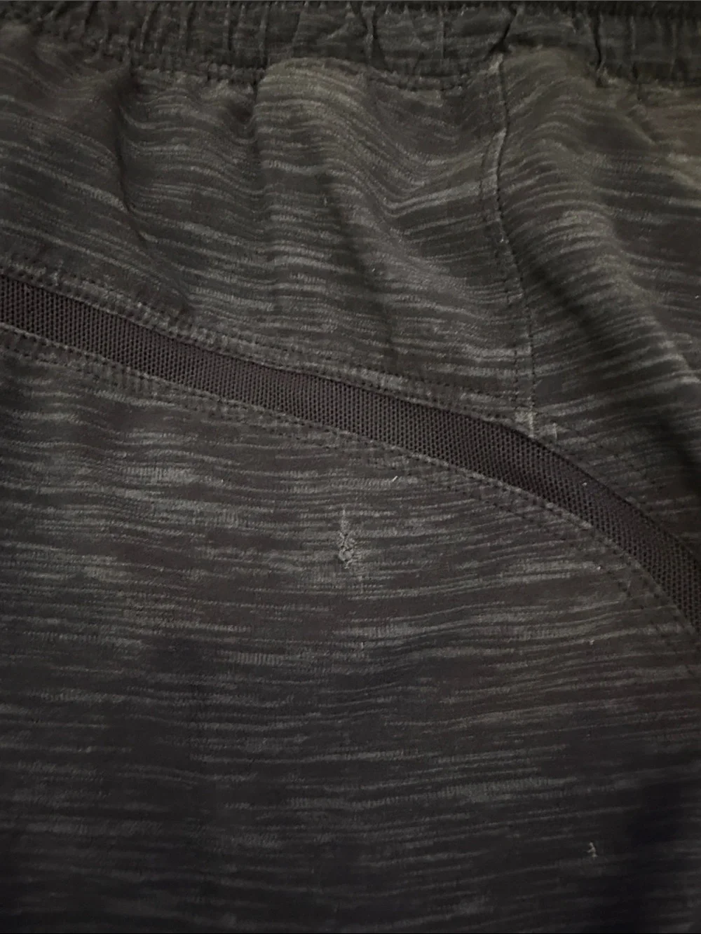 Men’s lululemon pace breaker Athletic Shorts - Navy Heather